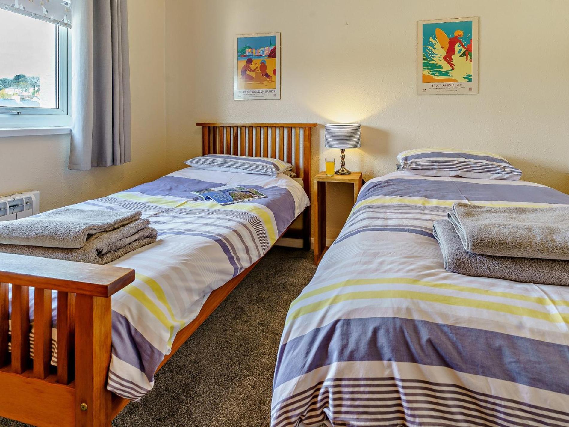 2 Bed In Saundersfoot 74356 아파트 외부 사진